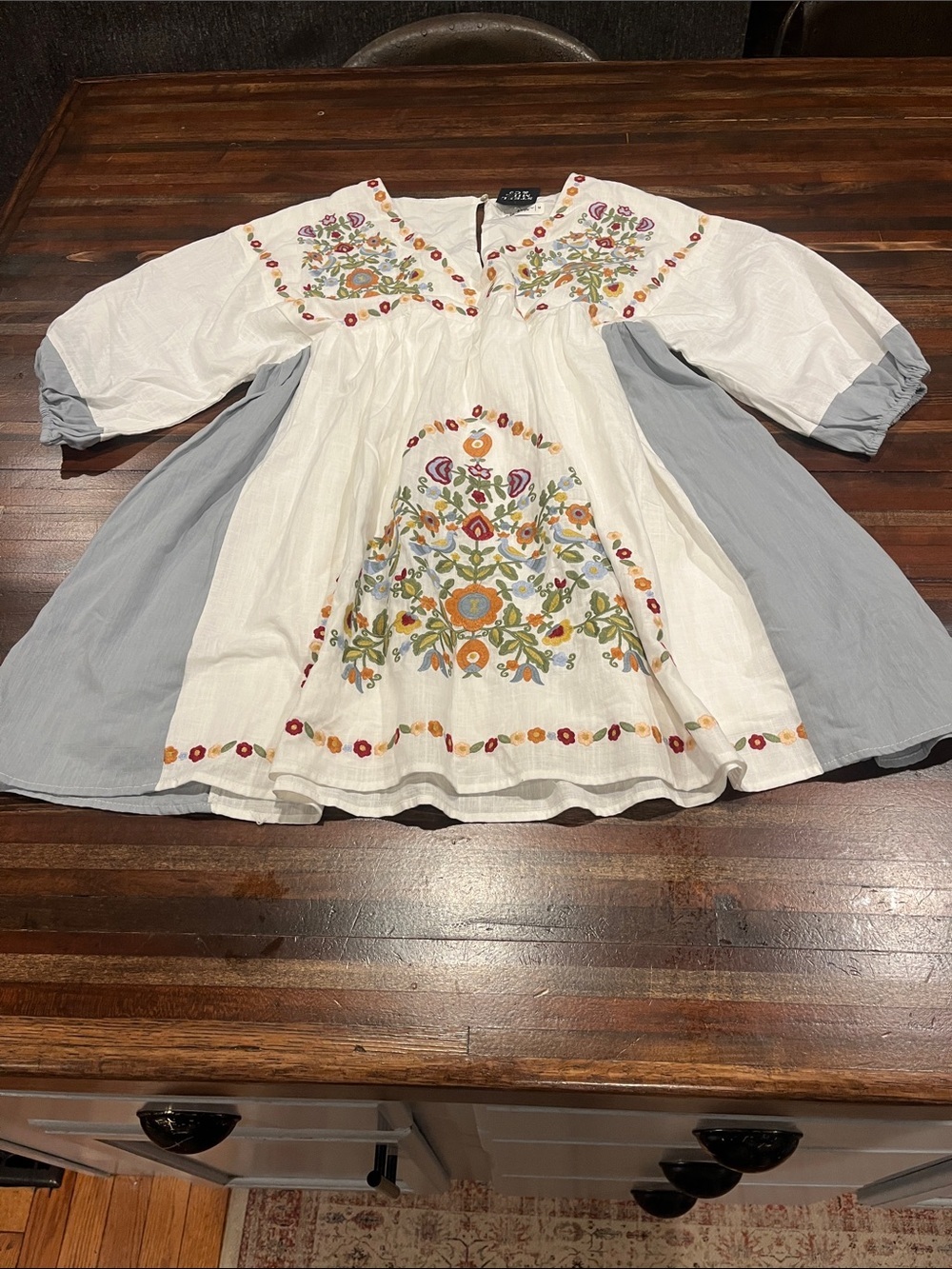 Embroidered floral tunic Dress medium
